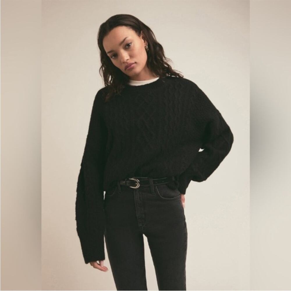 Favorite Daughter The Oversized Cable Sweater in Black M